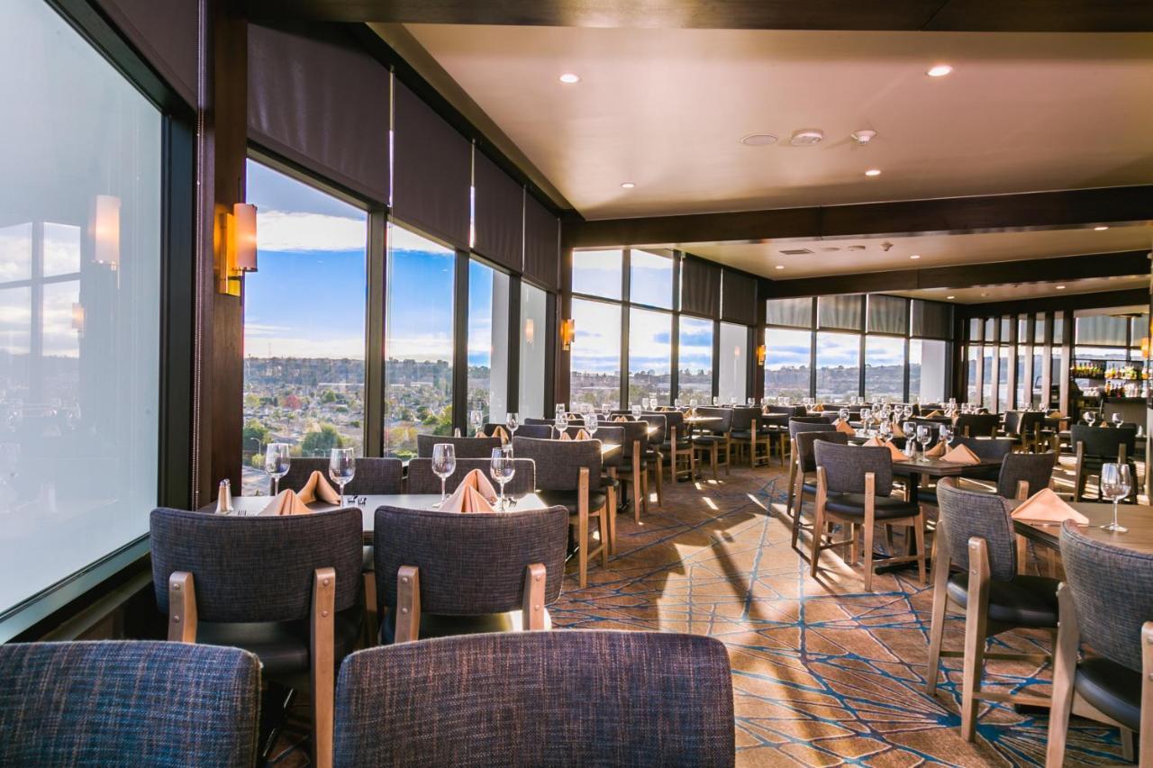 Holiday Inn Long Beach - Airport By Ihg Bagian luar foto