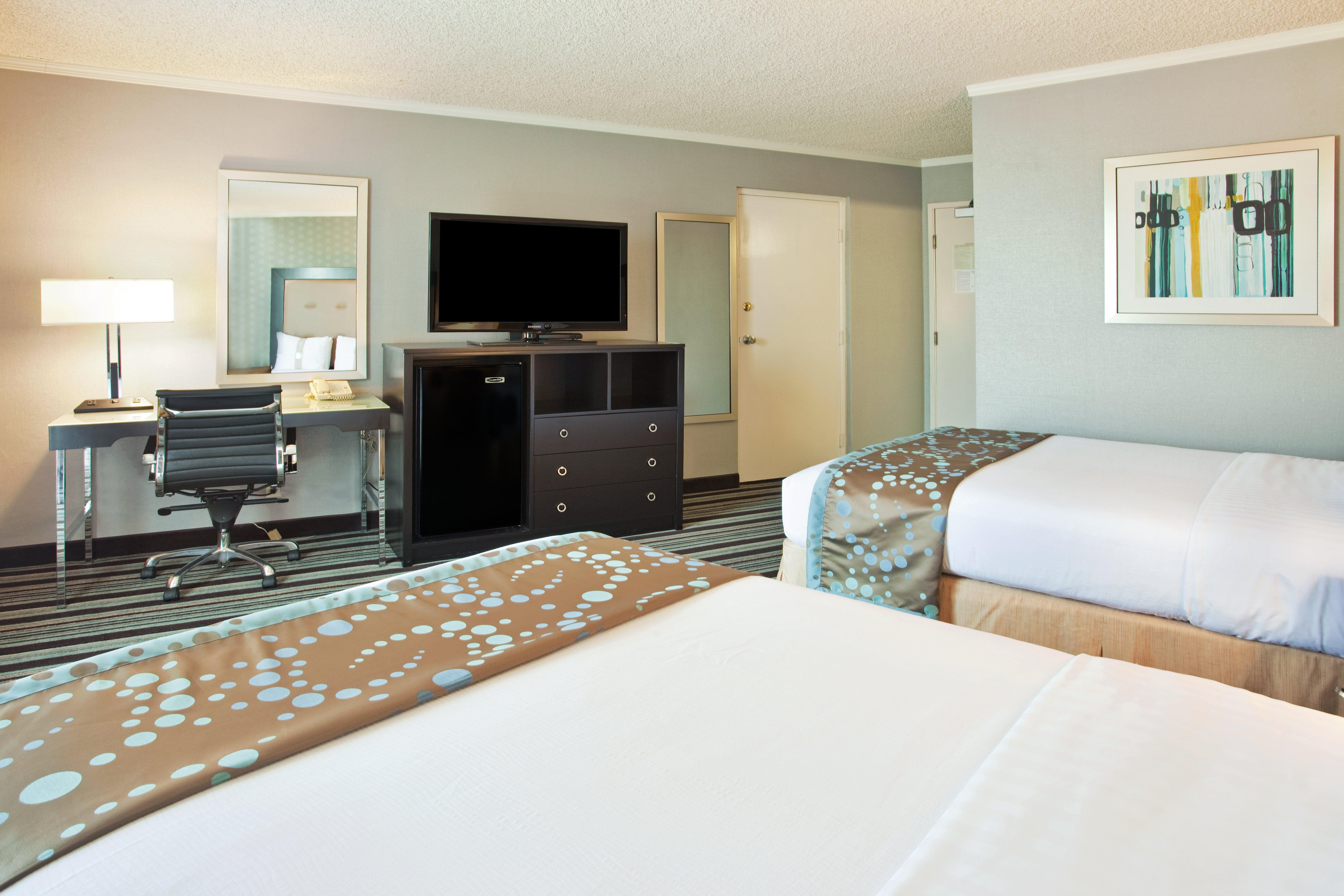 Holiday Inn Long Beach - Airport By Ihg Bagian luar foto