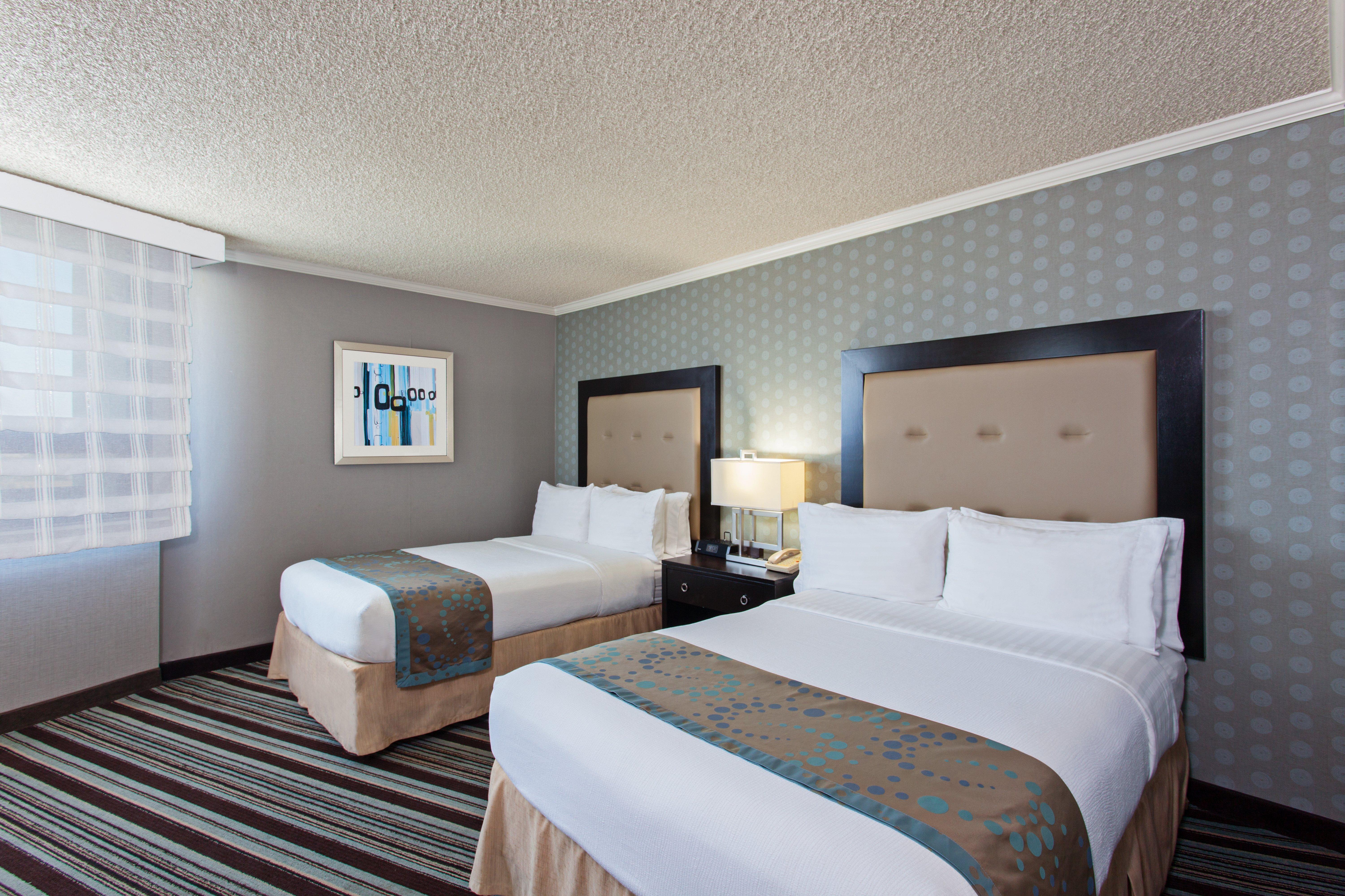 Holiday Inn Long Beach - Airport By Ihg Bagian luar foto