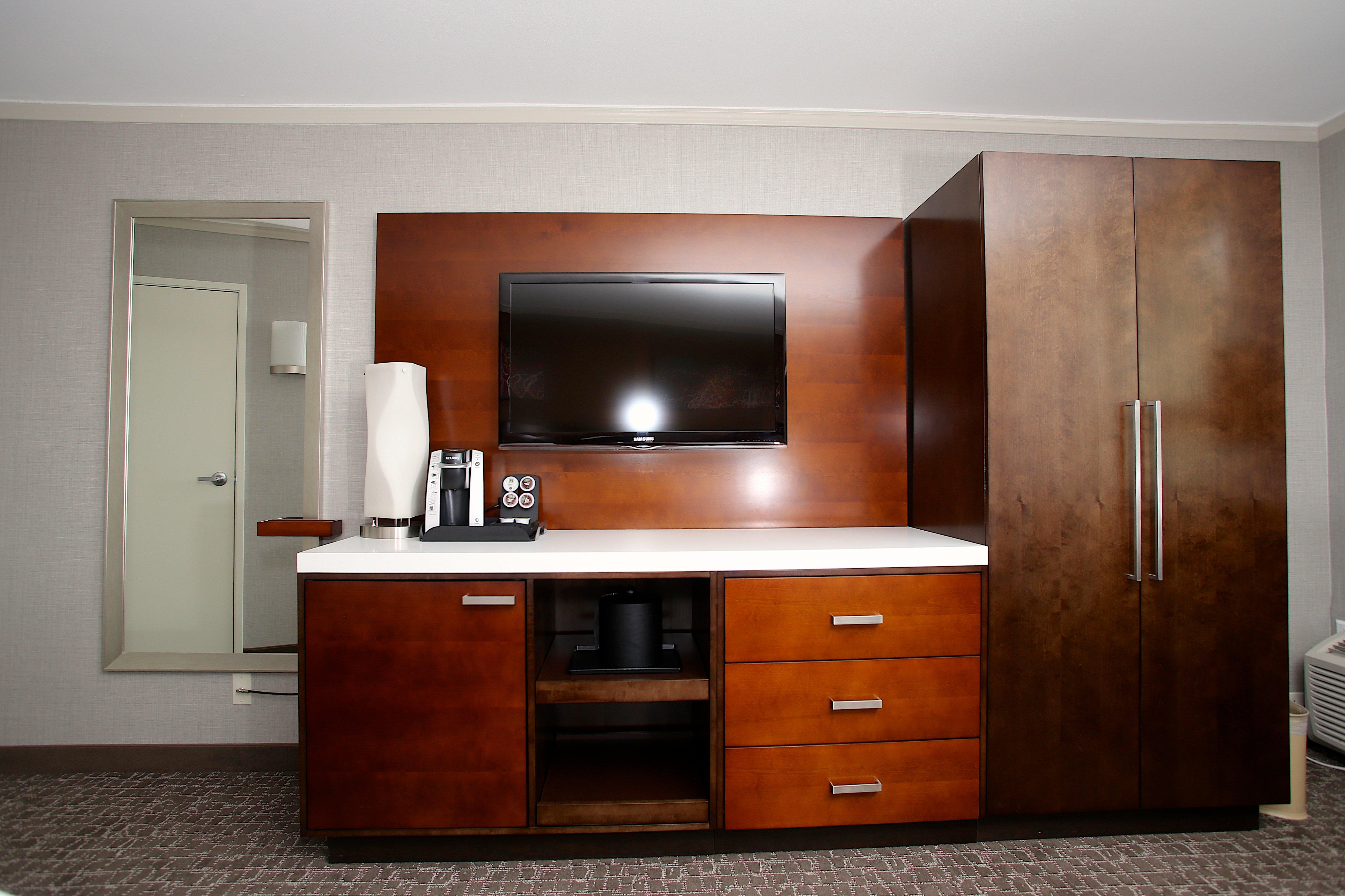 Holiday Inn Long Beach - Airport By Ihg Bagian luar foto