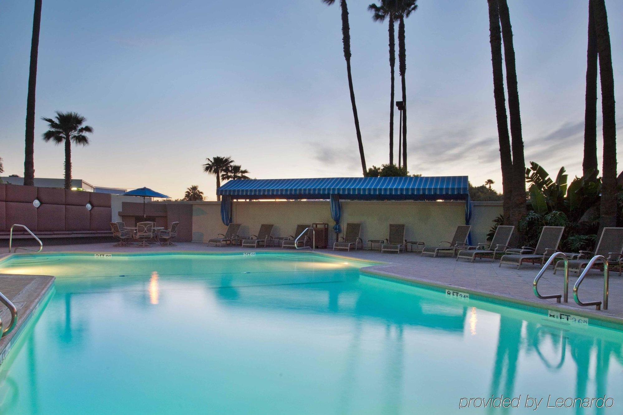 Holiday Inn Long Beach - Airport By Ihg Fasilitas foto